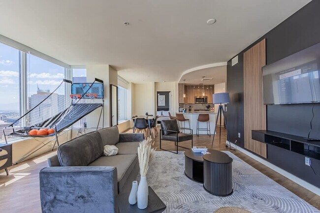 Photo - 44 W Monroe St Unit ID1263195P