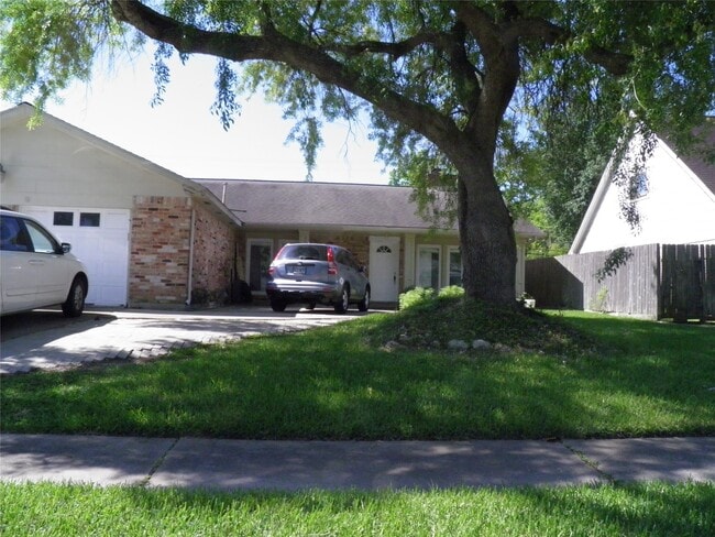 Building Photo - 8827 Neff St Rental