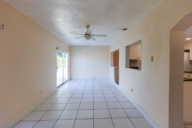 Photo - 4513 NW 44th St