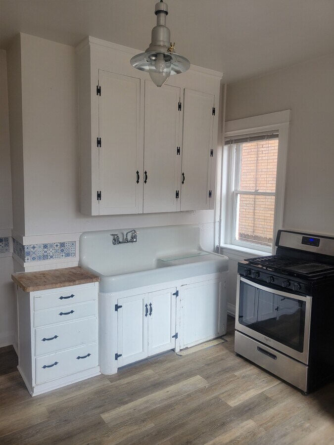 Photo - 1440 Steele St