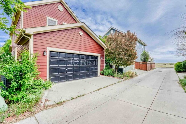 Building Photo - 3427 Florence Way