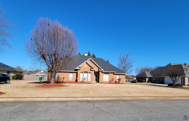 Photo - 206 Rhett Ct