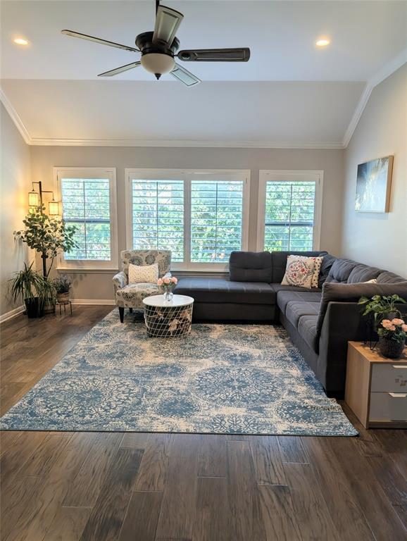 Photo - 107 Dasher Drive