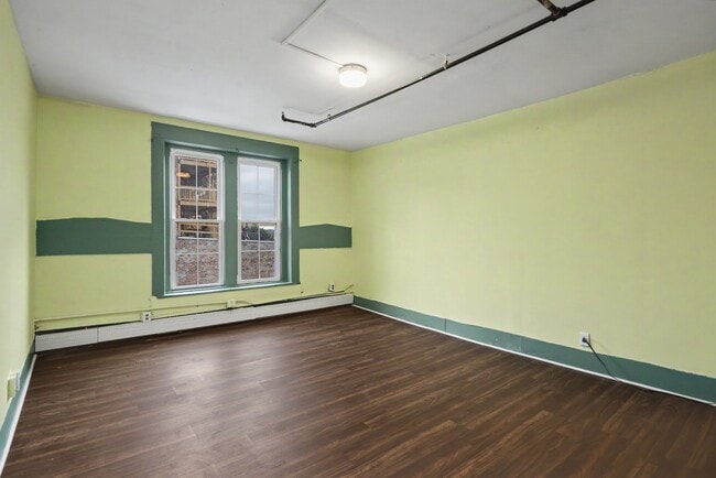 128 High St Unit 2