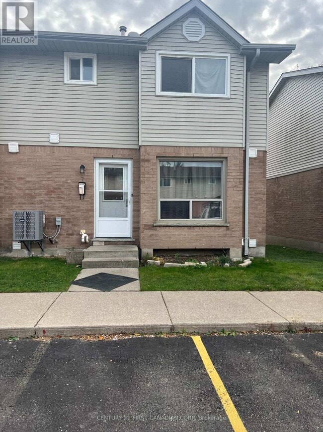 Photo - 7- UPPER - 595 THIRD STREET