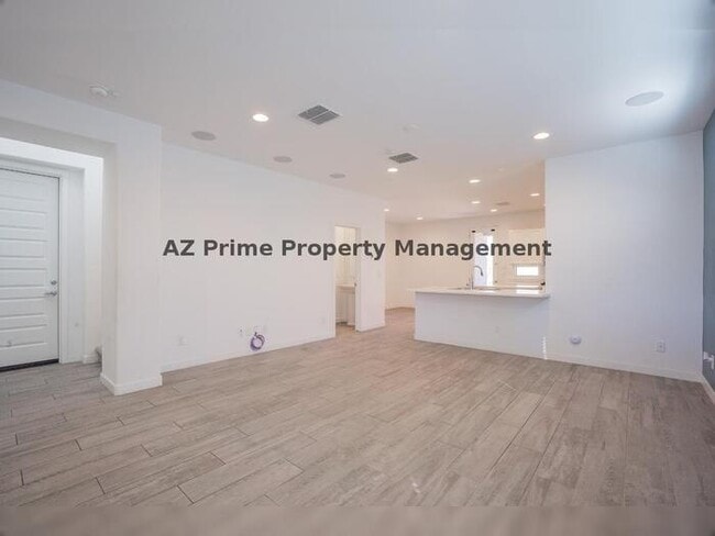 Photo - 3719 S 63rd Dr