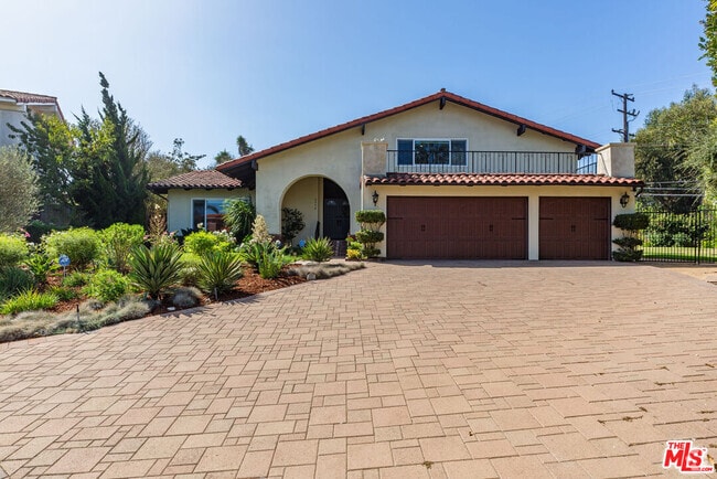 Building Photo - 6032 Sandbrook Dr Rental