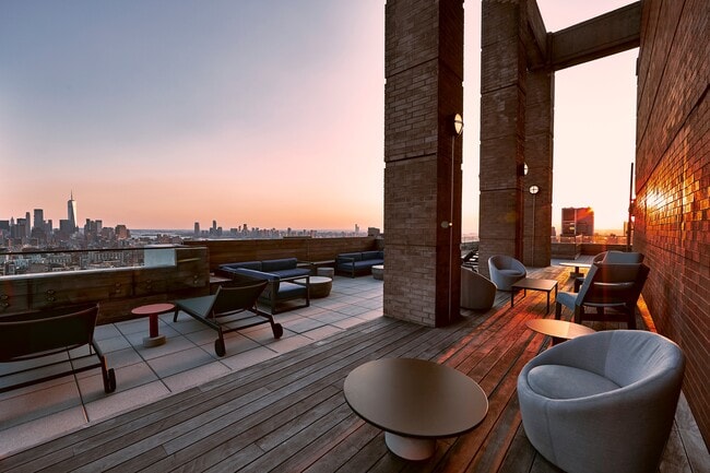 Photo - Anagram Nomad