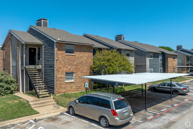 Building Photo - Fox Hollow Lewisville Rental
