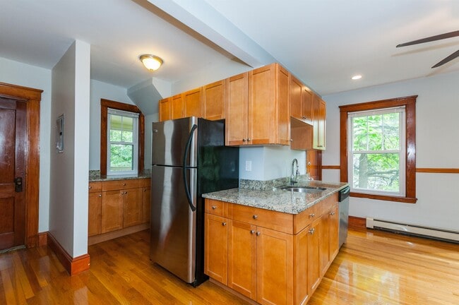 Photo - 28 Brookside Ave