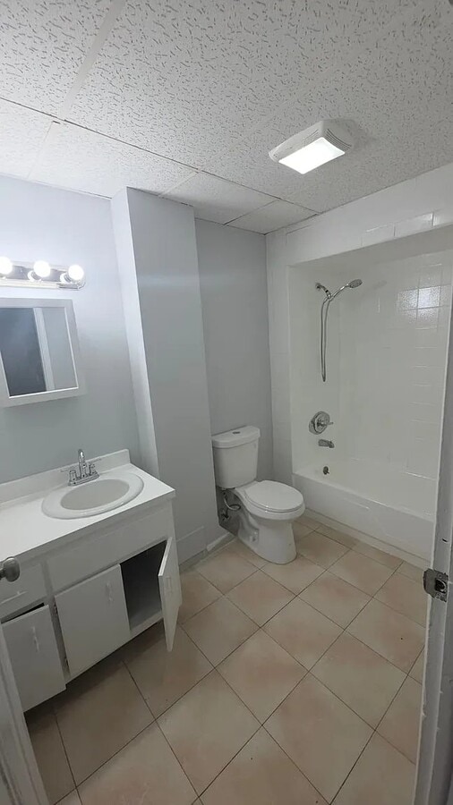Photo - 301 Grand St Unit 2