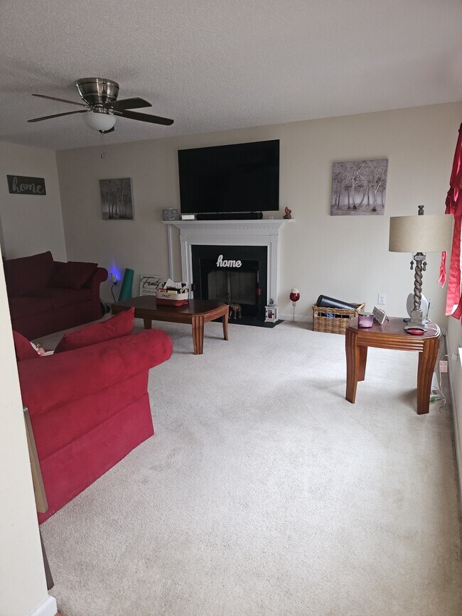 Photo - 109 Hardwood Dr