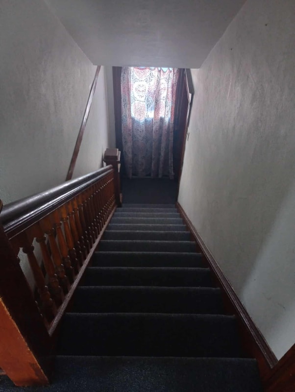 Photo - 268.5 E Main St