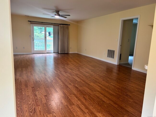 Photo - 1102 Summer Hill Dr Unit 1102