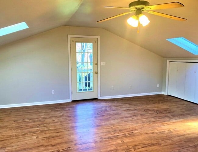 Photo - 616 Saluda Ave