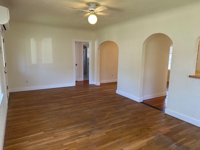 Photo - 290 S Mountain Ave