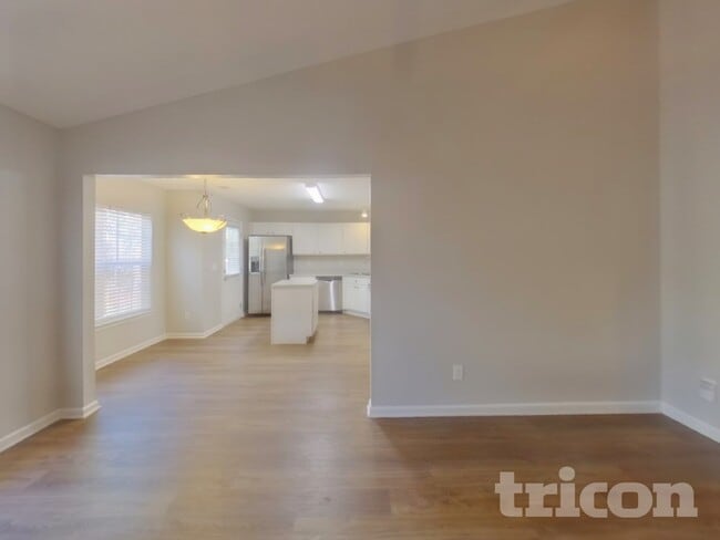 Photo - 5 Hamilton Pl Ct