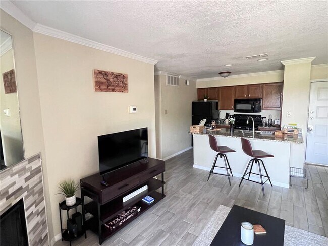 Photo - 8888 Tallwood Dr Unit 3209