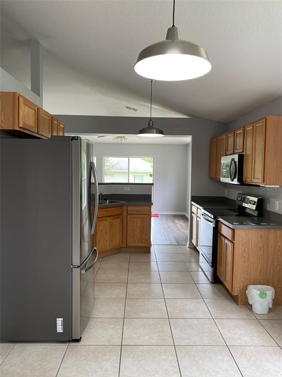 Photo - 2210 Nicollett Way