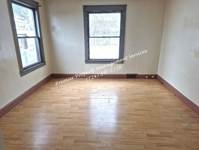 Photo - 1305 Irwin St