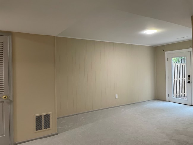 Photo - 10540 Assembly Dr