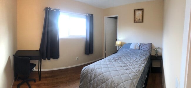 Building Photo - 6142 Leyte St