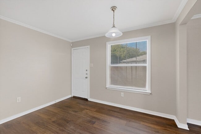 Photo - Charming 4-Bedroom Home on Quiet Cul-de-Sac | Move-In Ready | Deposit Alternative Available