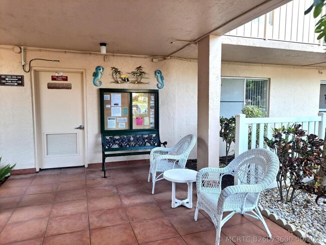 6795 Huntington Ln Unidad 405