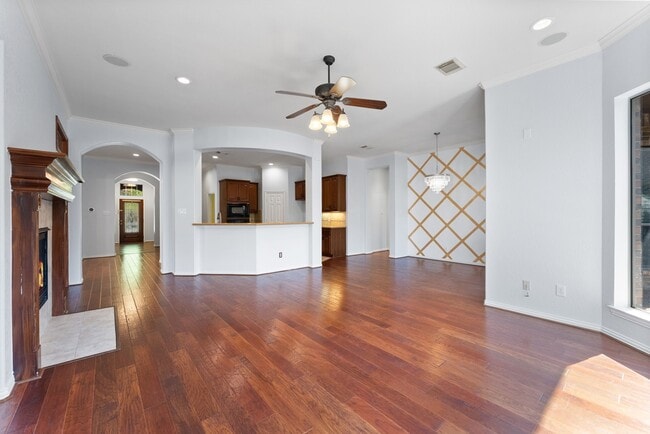 Photo - 31 N Warbler Bend Cir