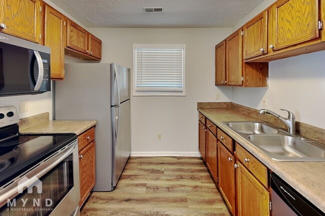 Photo - 8224 Wynewood Ct