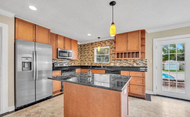 Photo - 536 Benning Dr