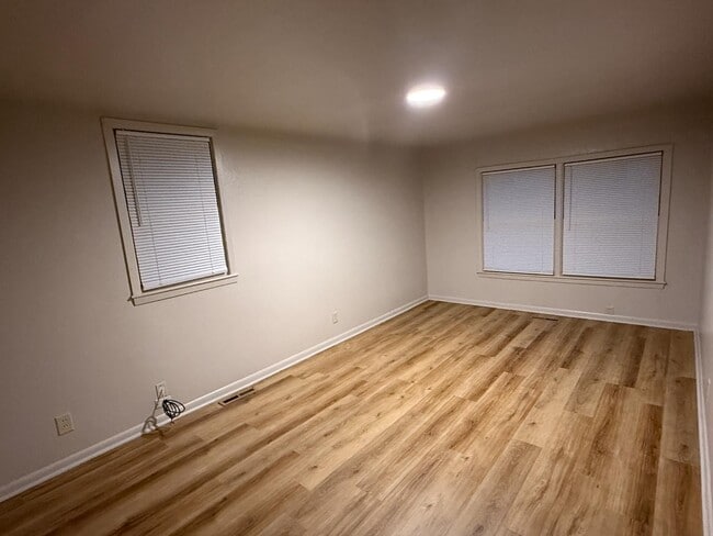 Photo - 2607 N Poplar St