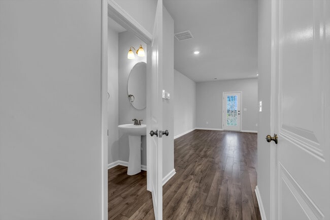 Photo - 92 Arlotta St