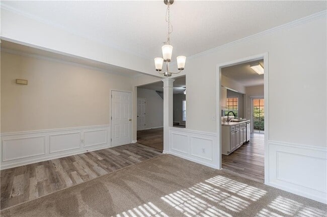 Photo - 2819 Ashleigh Ln