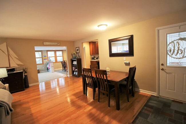 Photo - 1431 Woodland Ave