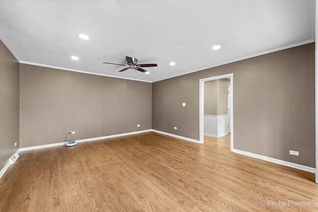 Photo - 4525 Saratoga Ave