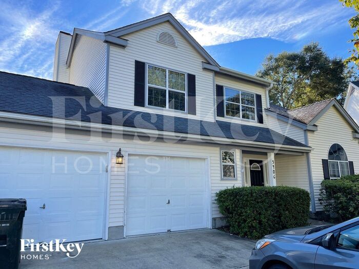 Photo - 5406 Berkers Ct E