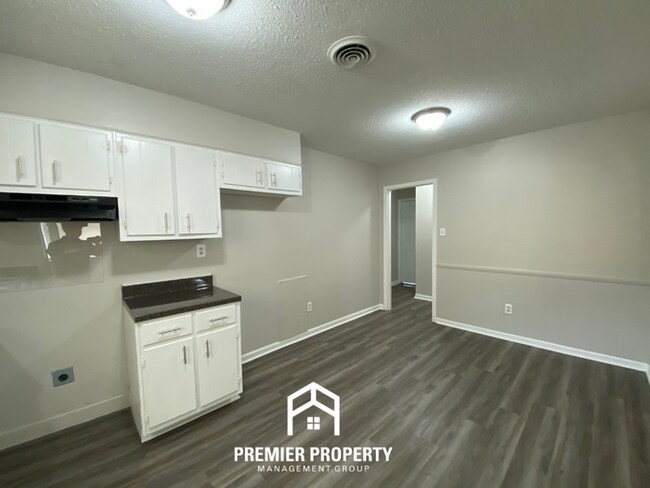 Photo - NEWLY RENOVATED 3BR/2BA Raleigh Home | High Ceilings, Hardwood Floors & 2-Car Garage