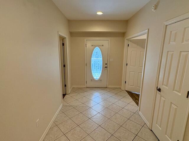 Photo - 406 Westlake Ct