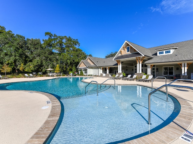 Resort-Style Pool