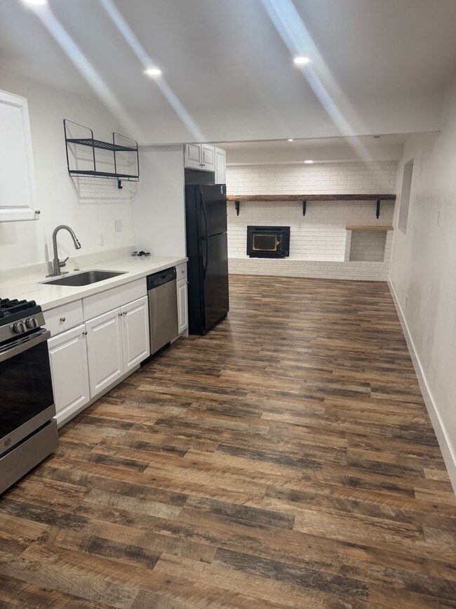 Photo - Beautiful Orem Basement Apartment for rent!