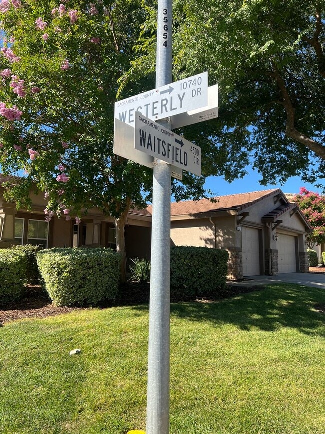 Photo - 4501 Waitsfield Cir