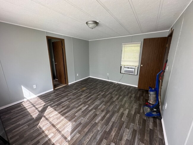 Photo - Single wide on a private lot! Close to Altavista