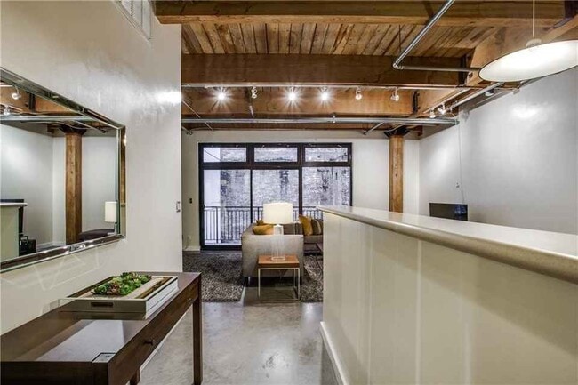 Photo - 509 Elm St Unit 103.6