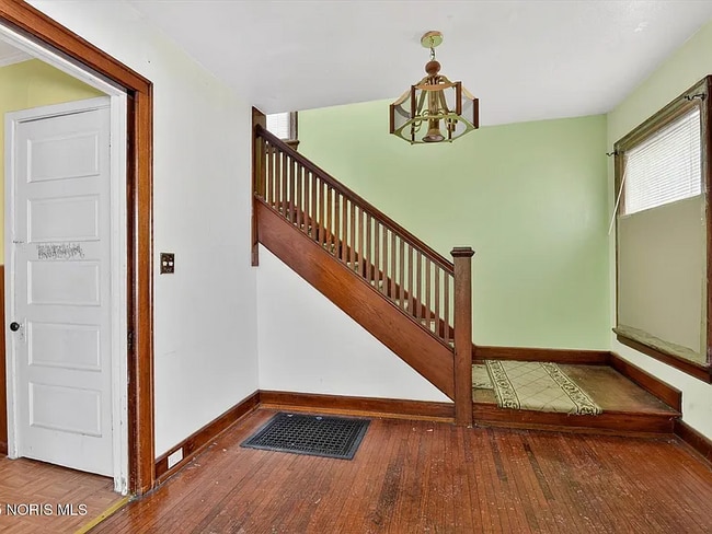 Photo - 3209 Kimball Ave