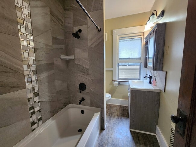 Photo - 11 Cypress Street Unit 11 Cypress Street