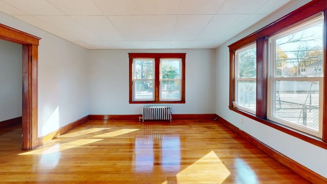 Photo - 897 Canterbury St Unit 897