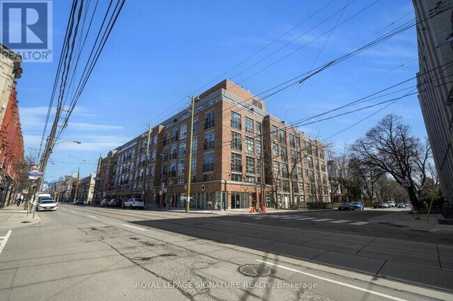 Photo - 955 Queen St W Unité 407