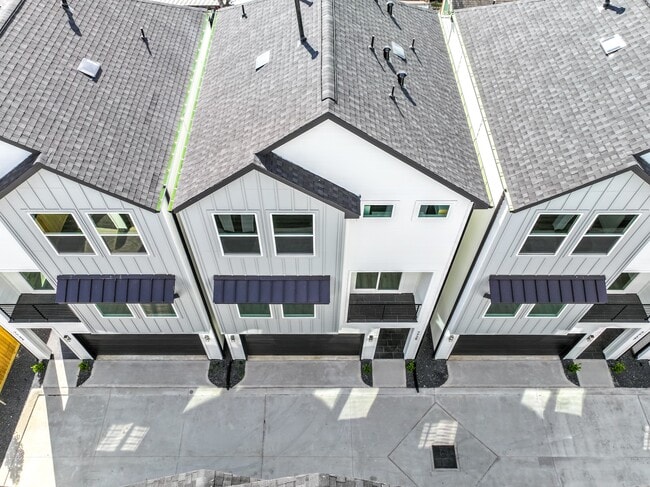 Building Photo - 7735 Hammerly Blvd