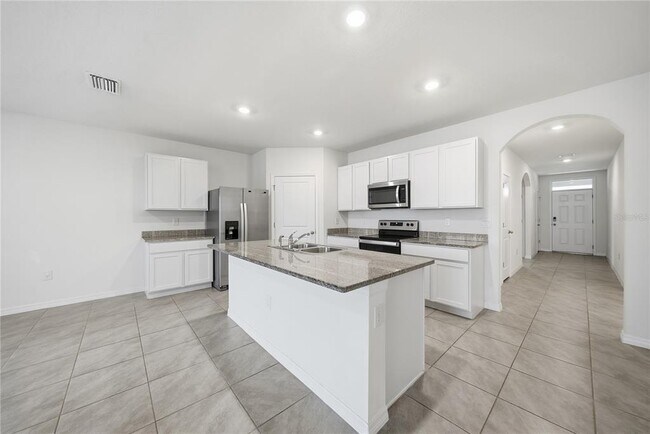 Photo - 32597 Kobuk Valley Ave